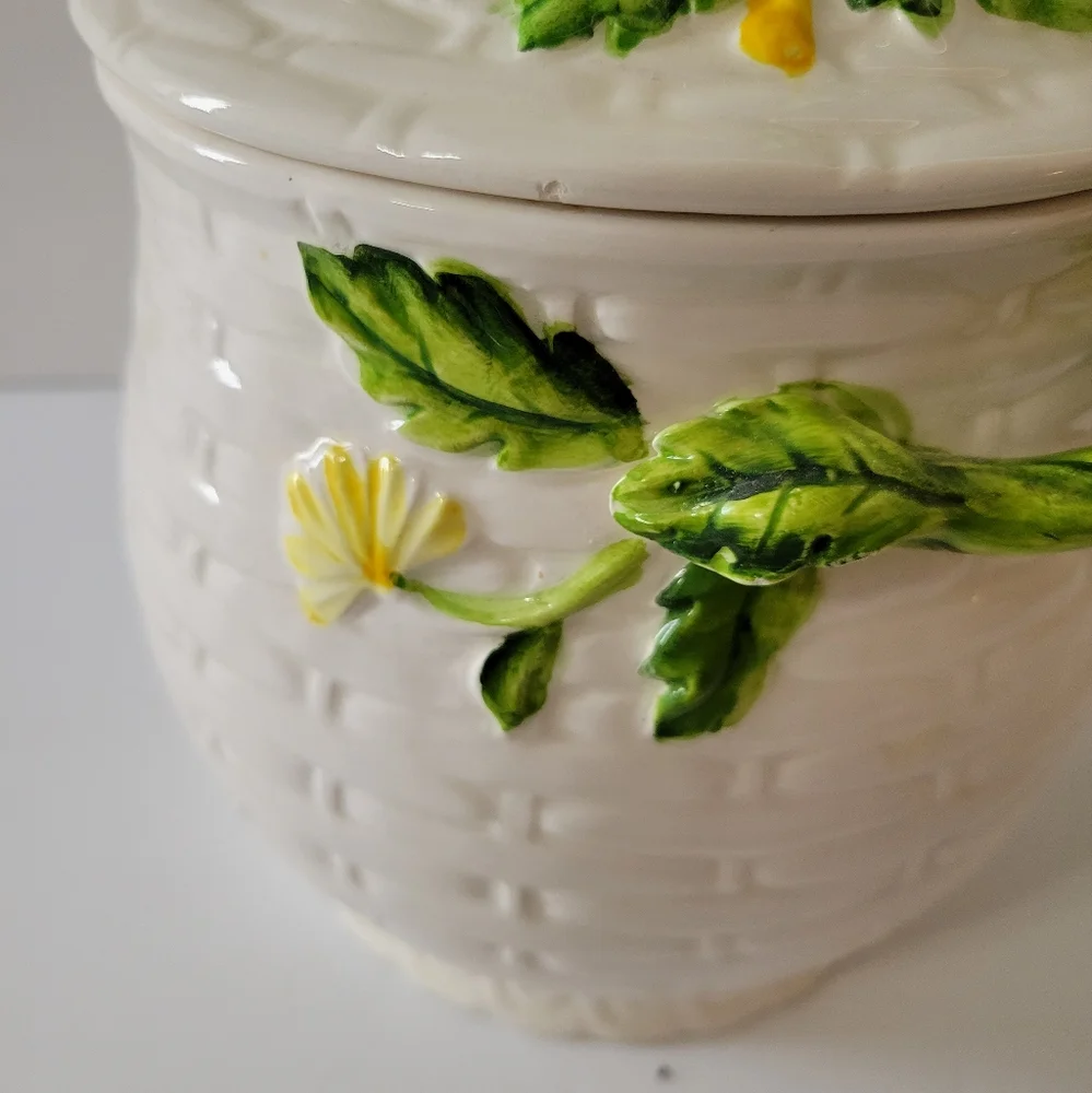 Vintage Geo Z Lefton Cookie Jar